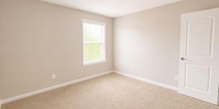 2025 Fuschia Court Gallery 13