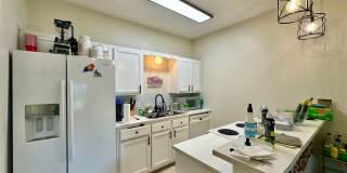 HUGE 4-Bed, 2-Bath Duplex Four Blocks From Baylor Campus & Minutes from Downtown! Gallery 7