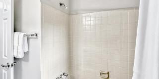 10700 JOHN TURLEY Place Gallery 52