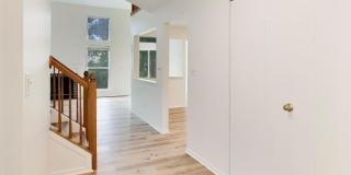 312 E TALL OAKS Lane Gallery 5