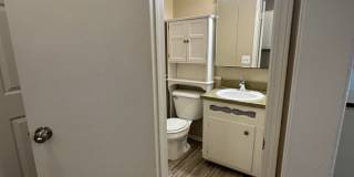 3 bed, 1 1/2 bath, 1 car garage Gallery 28