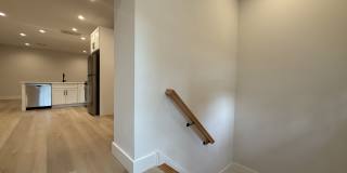 160 Main St Gallery 4