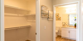 Ollie North Park Lofts Gallery 19