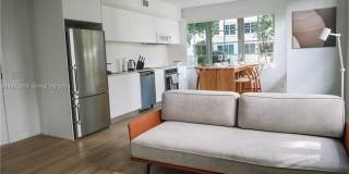 128 NE 46th St Gallery 6