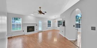 Welcome to this charming 3 bedroom, 2 bathroom home located in Jacksonville, FL Welcome to this charming 3 bedroom, 2 bathroom home located in Jacksonville, FL Gallery 14