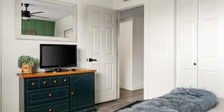 423 N 73rd Place Gallery 30