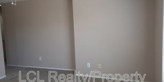 1261 Reinhart St Gallery 50