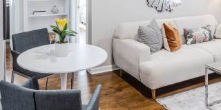 Everly Apartments on Cherry Street Gallery 20