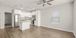 20 Hampton Way Gallery 1