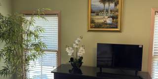 98 W Center St Gallery 1