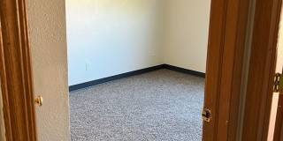 3 Bd Townhome Gallery 8