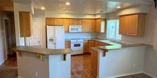 Beautiful and spacious 3 bed 2 bath home in Meridian just off Ten Mile and W Pine Ave Gallery 7