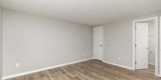1645 Arlyn Cir Apt G Gallery 8