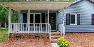 Room in 3 Bedroom Home at Sanderson Dr Gallery 7