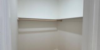 102-15 215th Street Gallery 9