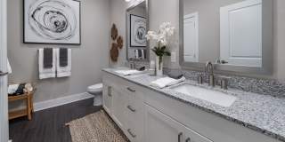 Reunion at 400 Gallery 11