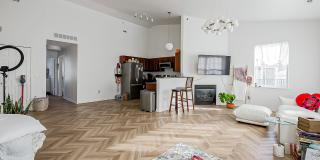 Available now!!Welcome to this charming 2-bedroom, 2-bathroom Condo in Sterling Heights, MI. Gallery 9