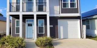 Callaway Corners!  4 bedroom 2.5 bath with 1 car garage! Gallery 1