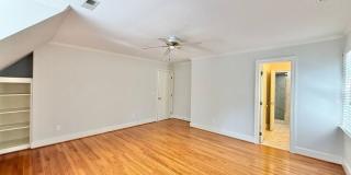 1610 Ridge Road Gallery 33