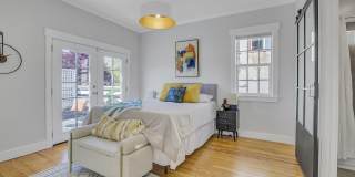 Wonderful House with Huge Deck in an Amazing Location Gallery 38