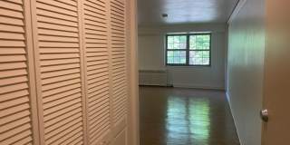 5424 Fifth Avenue Gallery 4