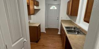 4x2 Home in Beaumont, TX! Gallery 8