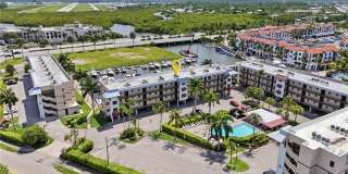803 River Point Dr Gallery 1