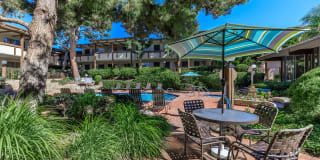 Emerald Victoria Apartments Gallery 5