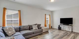 AVAILABLE NOW! (Pet Friendly) | $500 RENT CREDIT Gallery 13