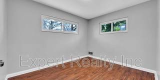 2416 4th St NW Gallery 22