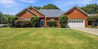 146 Leathertree Lane Gallery 1