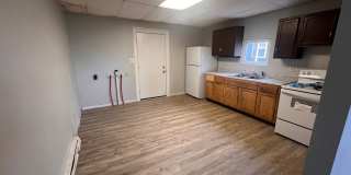 Preleasing for August 2026! 2 Bedrooms Home located in Downtown Muncie! Gallery 1