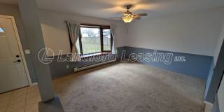 Spacious Elyria Split-Level Near LCCC with Fireplace & Fenced Yard Gallery 4