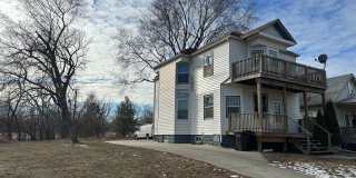 Updated 3 Bedroom Available! Updated 3 Bedroom Available! Gallery 1