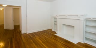 5335-5345 S. Kimbark Ave. Gallery 11