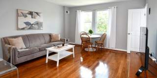 1643 MONTELLO Avenue NE unit: 4 Gallery 4