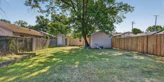 3307 Belden Street Gallery 23