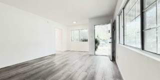 10565 Camarillo St Gallery 1