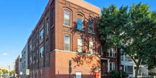 885 N Marshfield Avenue 885 N Marshfield Avenue Gallery 1