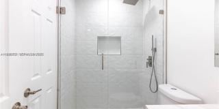 13900 SW 65th Ter Gallery 11