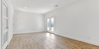 3060 W Crawford Street Gallery 12