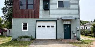 1500 Meridian Street - Modern Industrial Retreat in the Heart of Charlottesville! Gallery 5