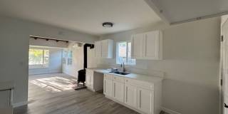 Charming Woodland Hills3+2  Home completely remodeled Gallery 7