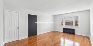 2719 West Berwyn Ave. Gallery 9