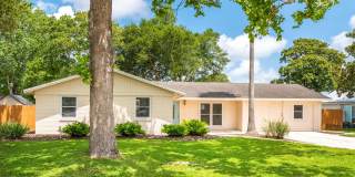 250 NAUTICAL Boulevard S Gallery 1