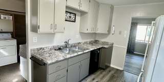 1609 Richmond Road Northeast Gallery 1