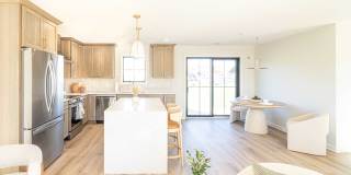 14550 South Ave Gallery 35