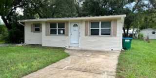 Beautiful home with backyard! Gallery 1