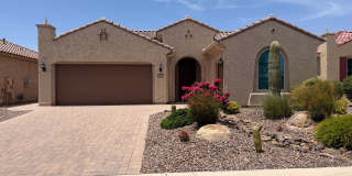 2 Bed 2 Bath + Den Long-Term Rental in Anthem at Merrill Ranch! Gallery 1