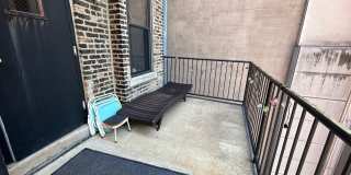 15 E Pearson Street Gallery 18